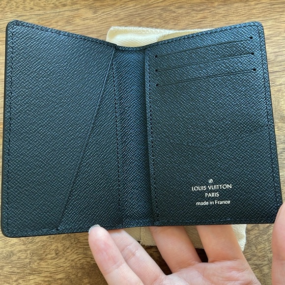 Louis Vuitton pocket organizer - Picture 3 of 3